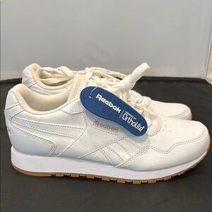 Reebok Classic White Sneakers with Ortholite Size 6.5 NEW